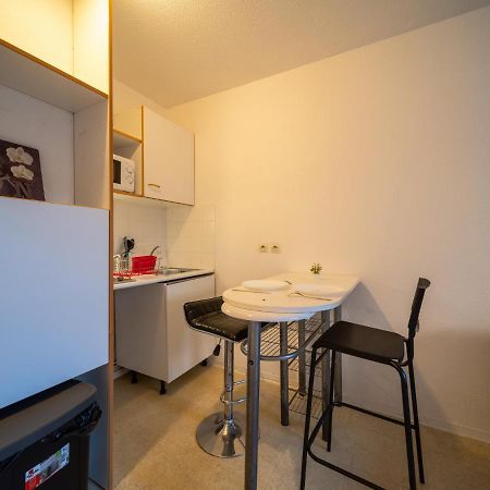 Appartement Tout Equipe Wifi A 6 Min St Charles Marseille Ngoại thất bức ảnh